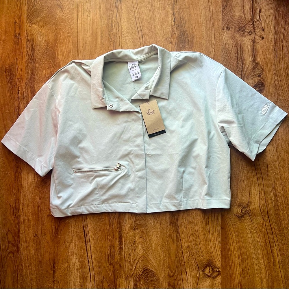 NWT Nike Tech Pack Dri-Fit Woven Polo Crop Jacket Women’s Large MSRP $70